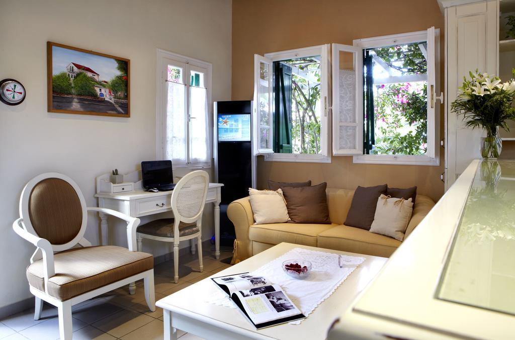 Dafnoudi Hotel Apartments Antipata  Luaran gambar