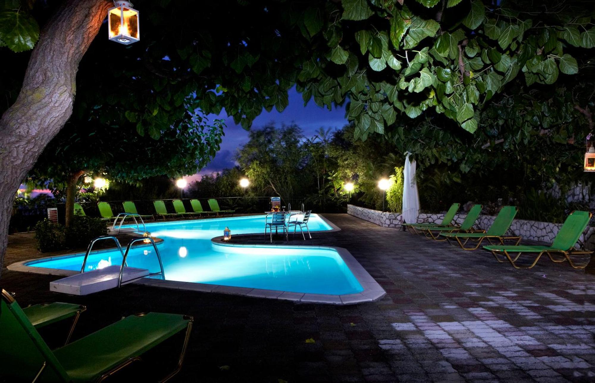 Dafnoudi Hotel Apartments Antipata  Luaran gambar