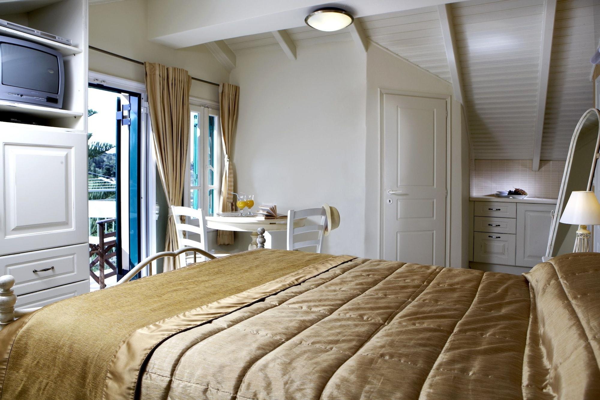 Dafnoudi Hotel Apartments Antipata  Luaran gambar